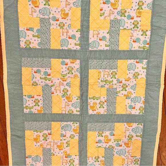 Yellow and teal baby duck with friends quilt - Picture 4 of 6